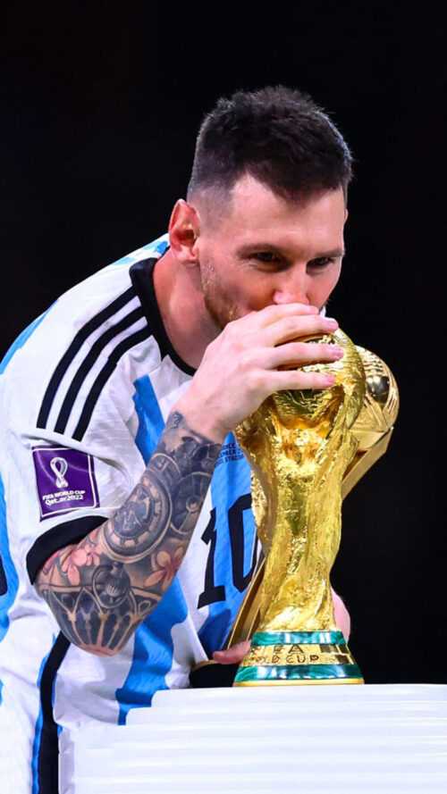 Messi World Cup Trophy Wallpaper Ixpap