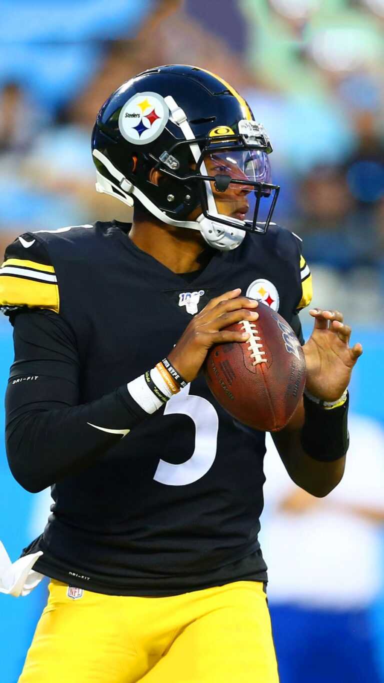 Joshua Dobbs Wallpaper - iXpap